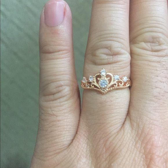 Rose Gold Crystal Princess Crown Ring - Picture 6 of 6